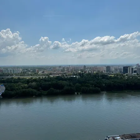 New Eurovea Tower Apartmán *