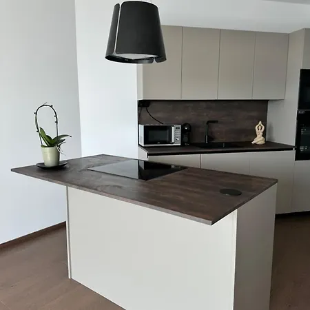 New Eurovea Tower Apartment Bratislava