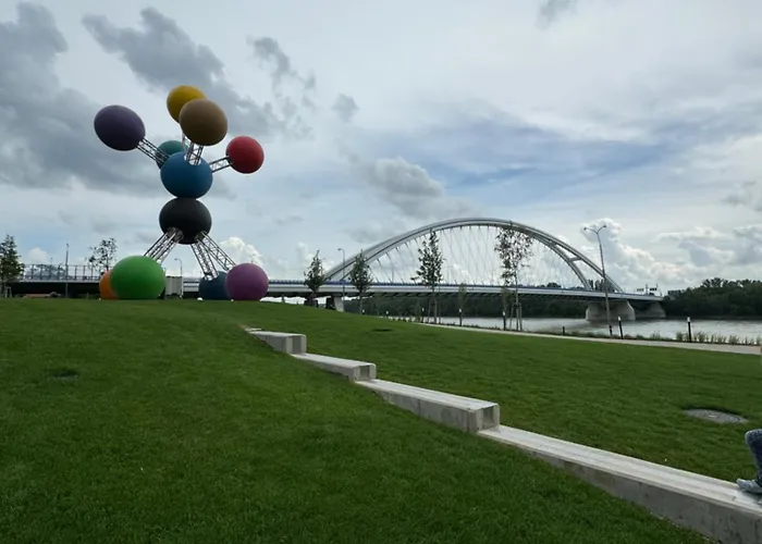 New Eurovea Tower * 브라티슬라바