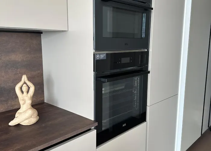 شقة New Eurovea Tower