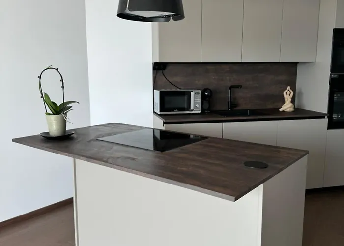 New Eurovea Tower شقة براتسيلافا