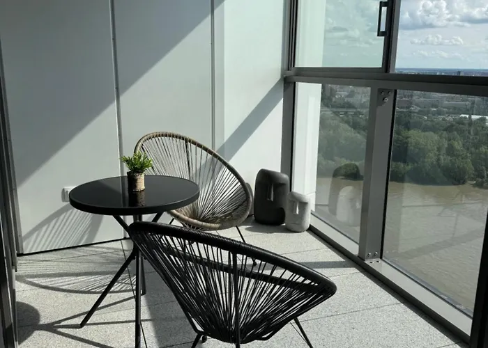 아파트 New Eurovea Tower *